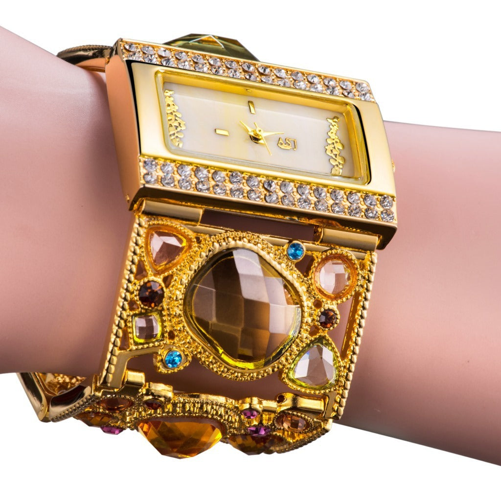 Diamond inlaid and hollow fashion waterproof quartz watch FAIJO